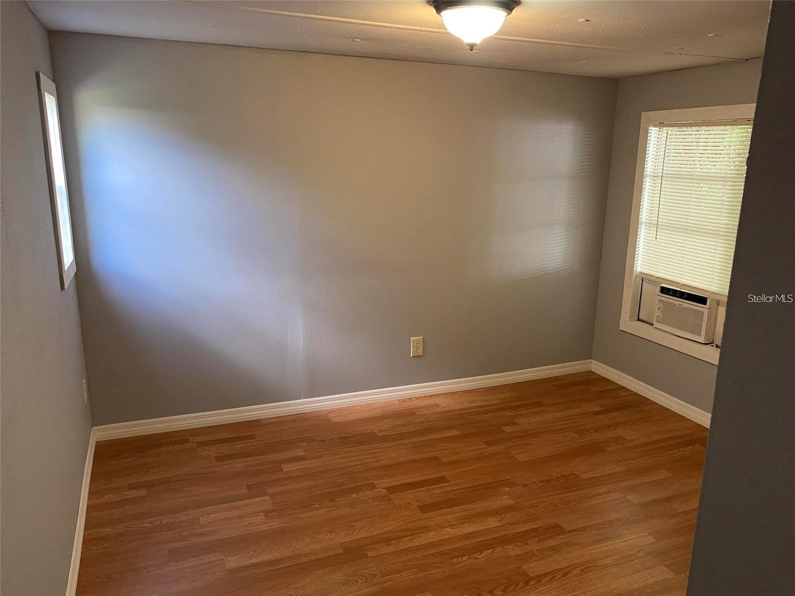 KISSIMMEE VIEW UNIT B - Residential Lease