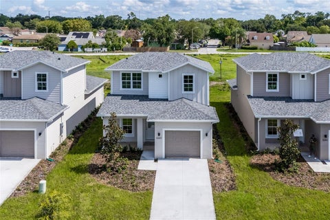 Photo of 5377 Vista Lago Drive, Orlando, FL 32811 (MLS # O6424993)