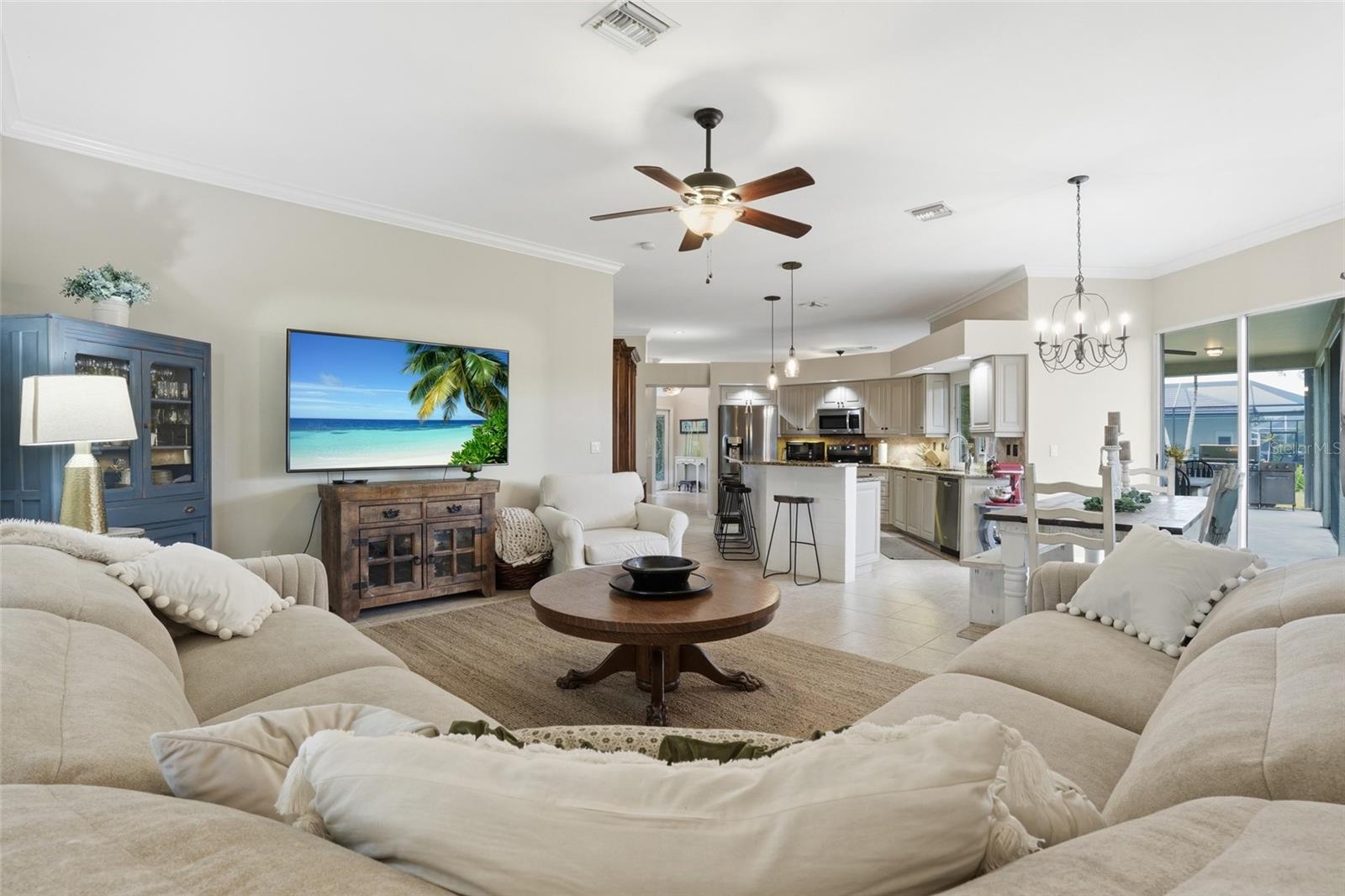 CROSS CREEK ESTATES - Residential