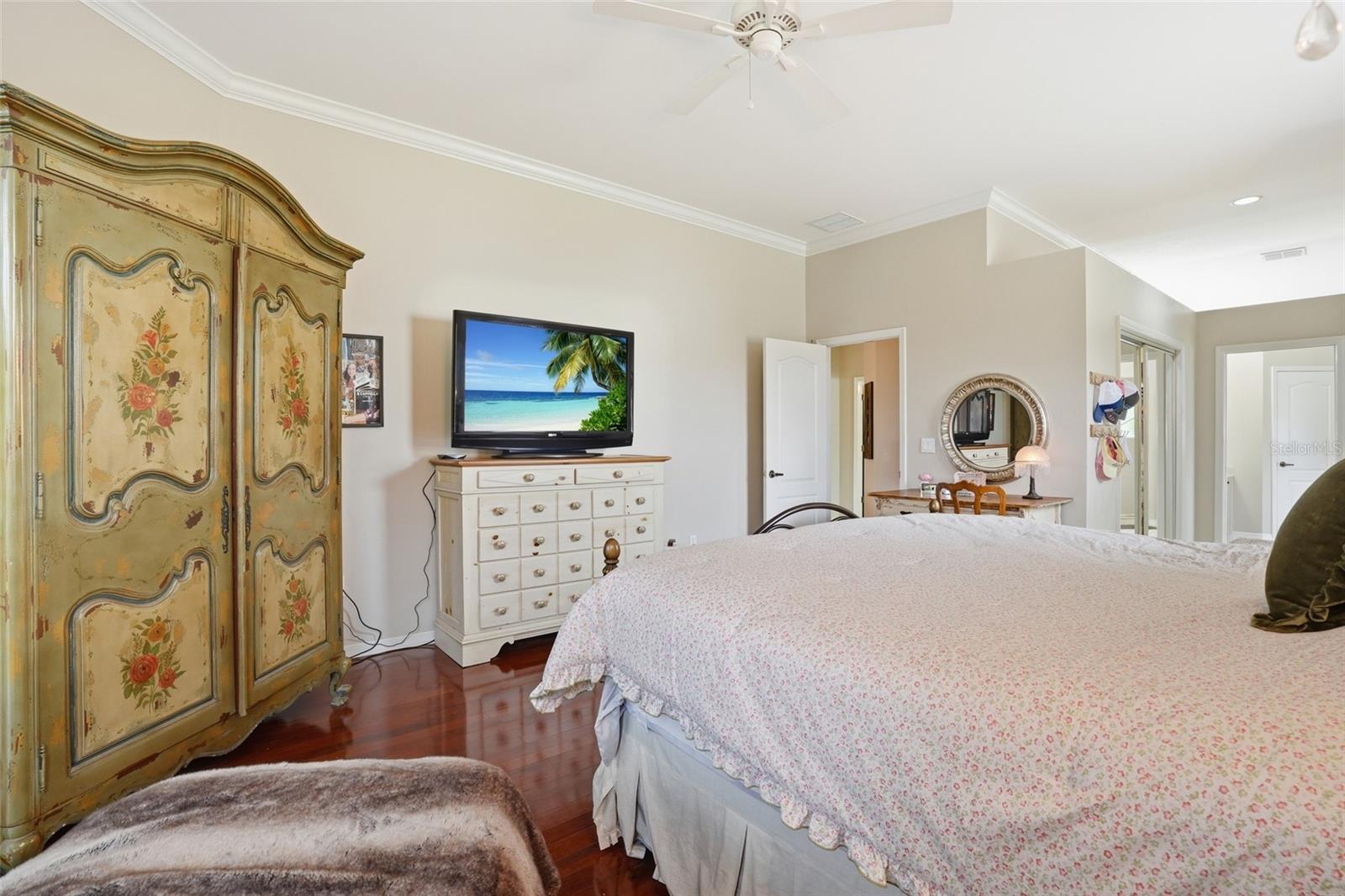 CROSS CREEK ESTATES - Residential