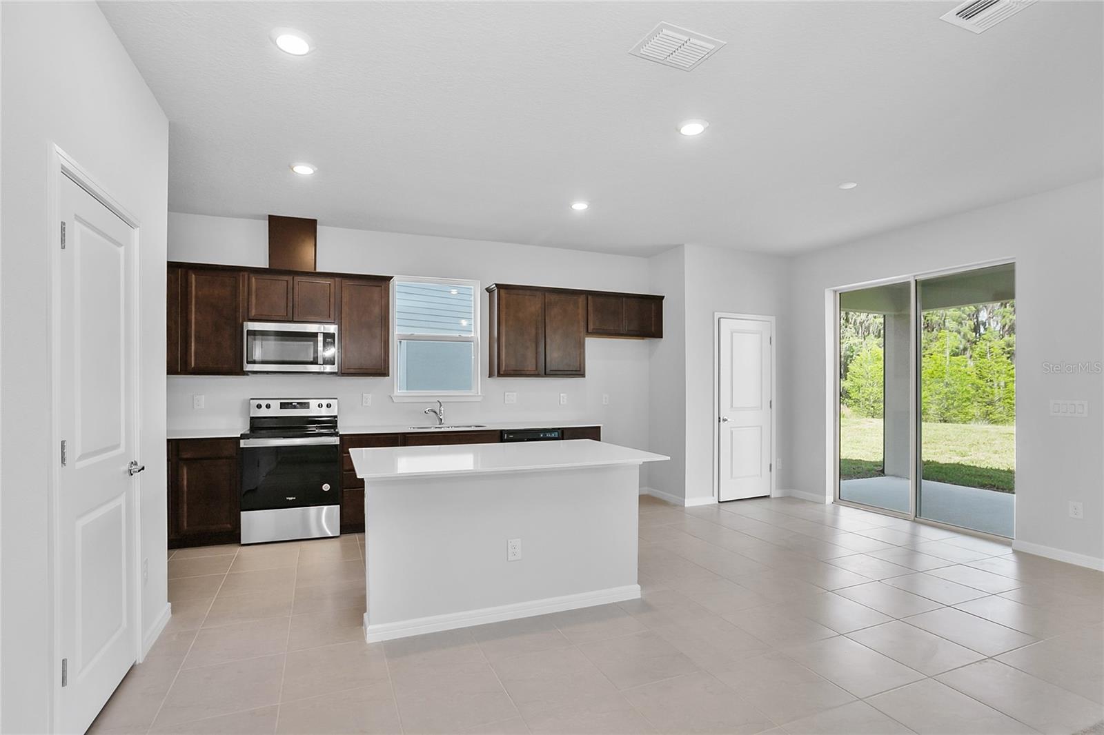 K-BAR RANCH - Residential Lease