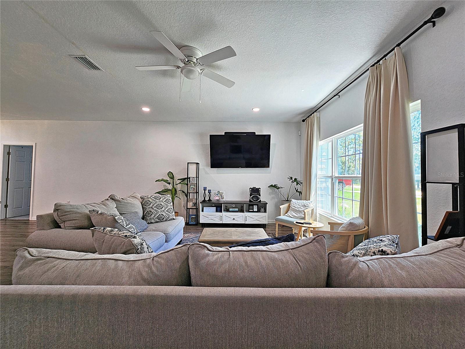 WILLISTON HYLNDS GOLF & C CLUB ESTATE - Residential