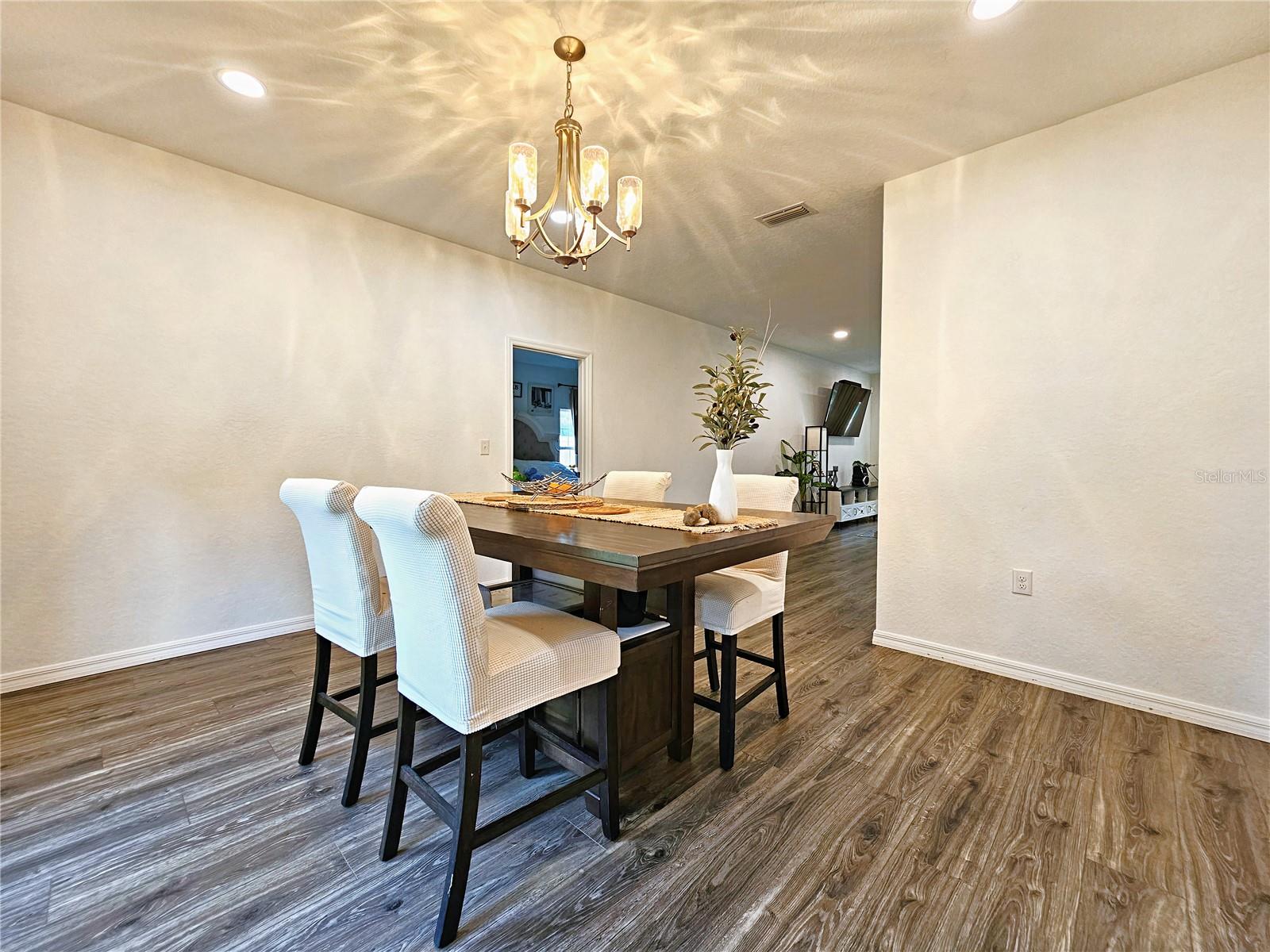 WILLISTON HYLNDS GOLF & C CLUB ESTATE - Residential