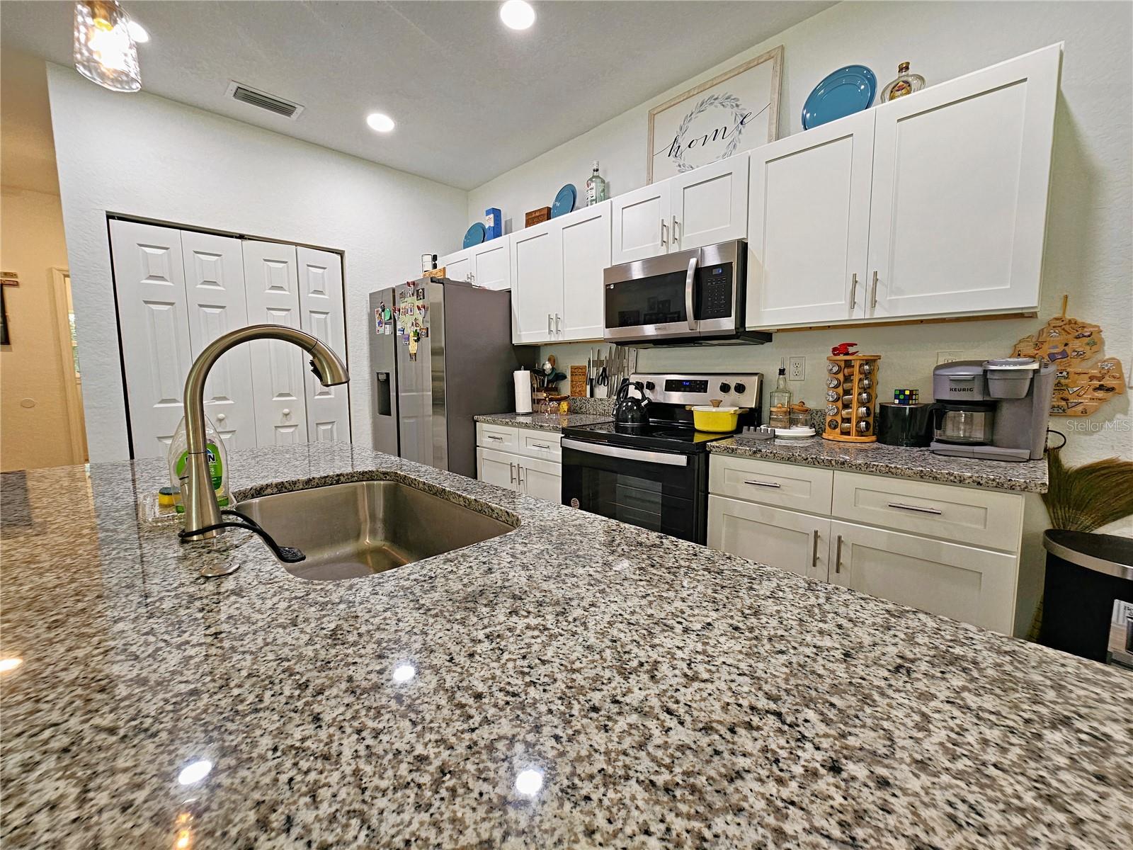 WILLISTON HYLNDS GOLF & C CLUB ESTATE - Residential