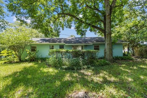 A home in ALACHUA