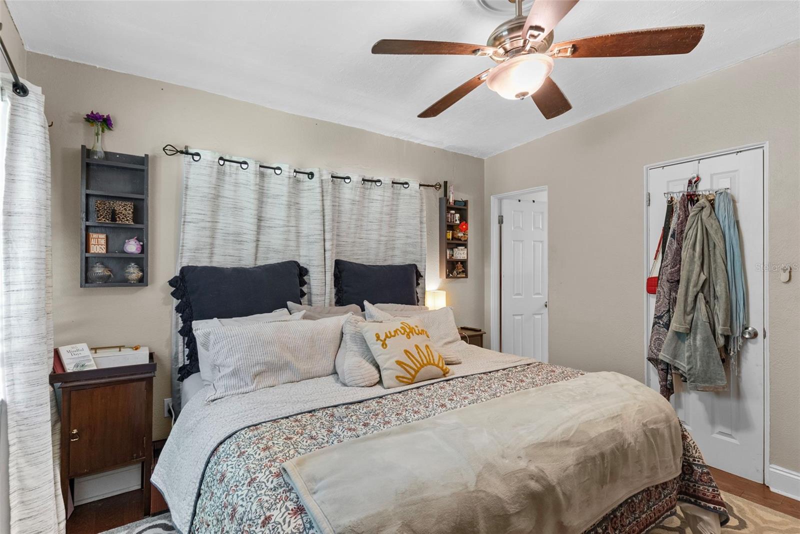 SUNSHINE GARDENS - Residential Lease