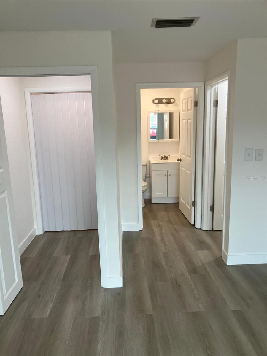 CEDAR POINTE CONDO PH 02 - Residential