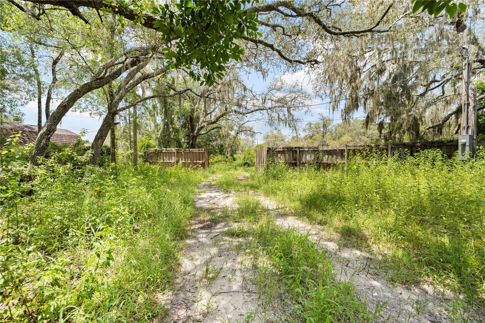 HIGHLAND FOREST UNREC - Residential