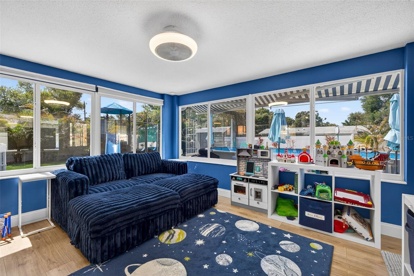 SHEFFIELD MANOR - Residential