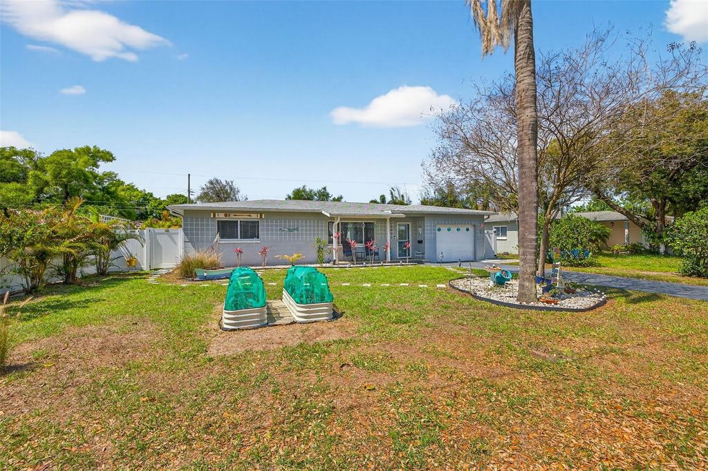 Photo of 2530 51st Street N, St Petersburg, FL 33710 (MLS # TB8488675)