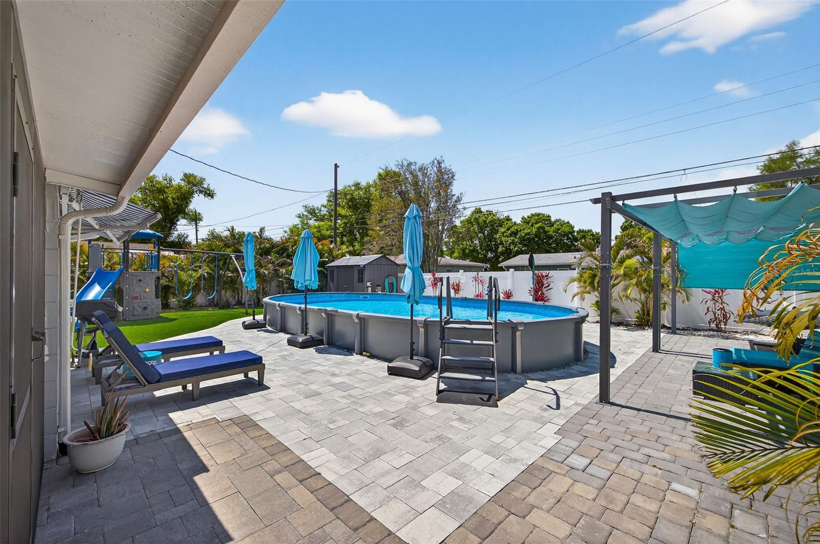 SHEFFIELD MANOR - Residential