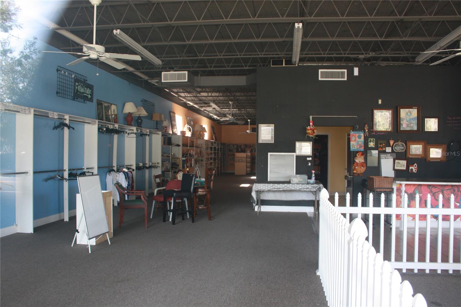 BRUSH ADD TO GVILLE-ZETROUER - Commercial Lease