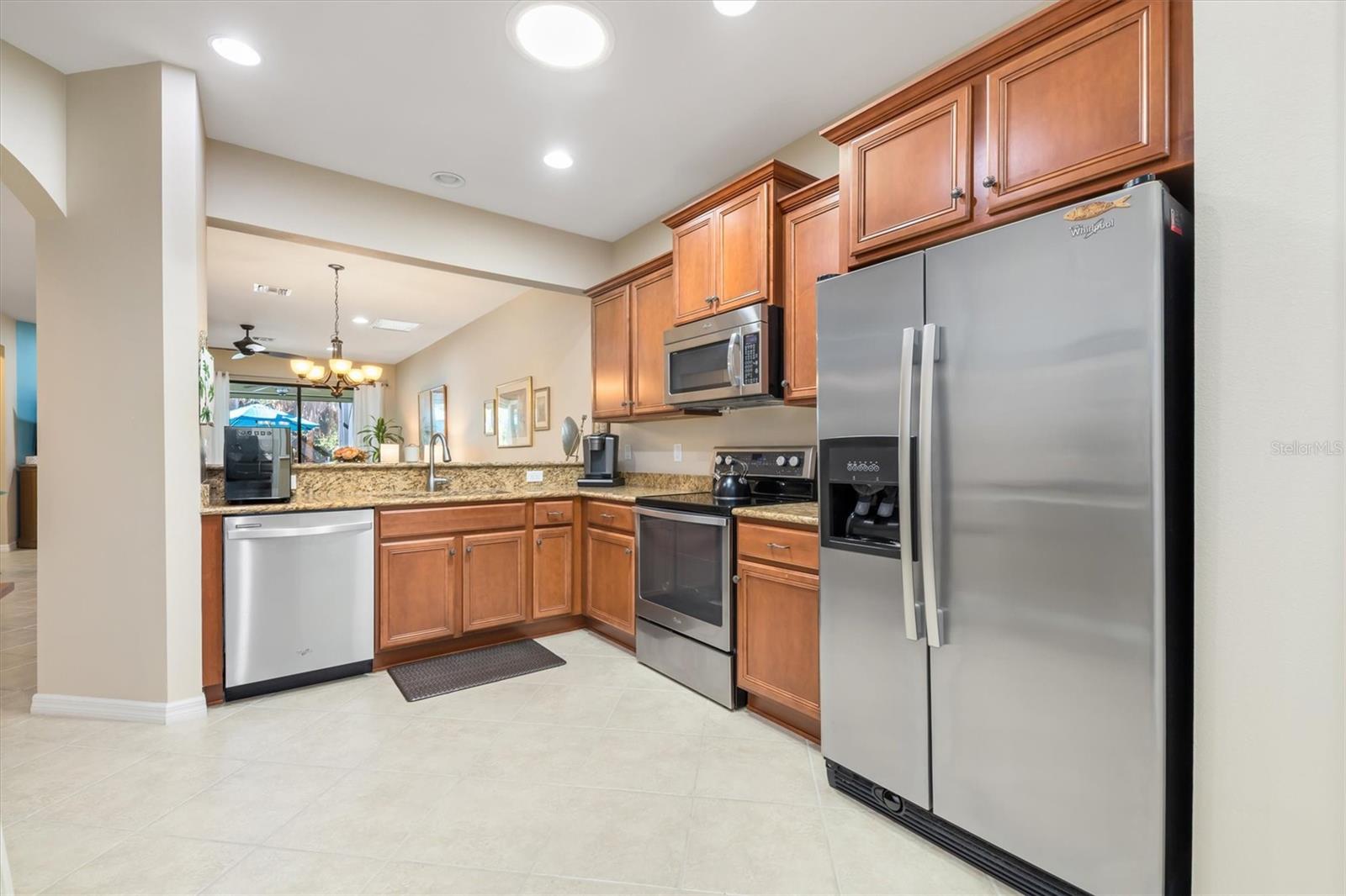 VENETIAN FALLS PH 3 - Residential