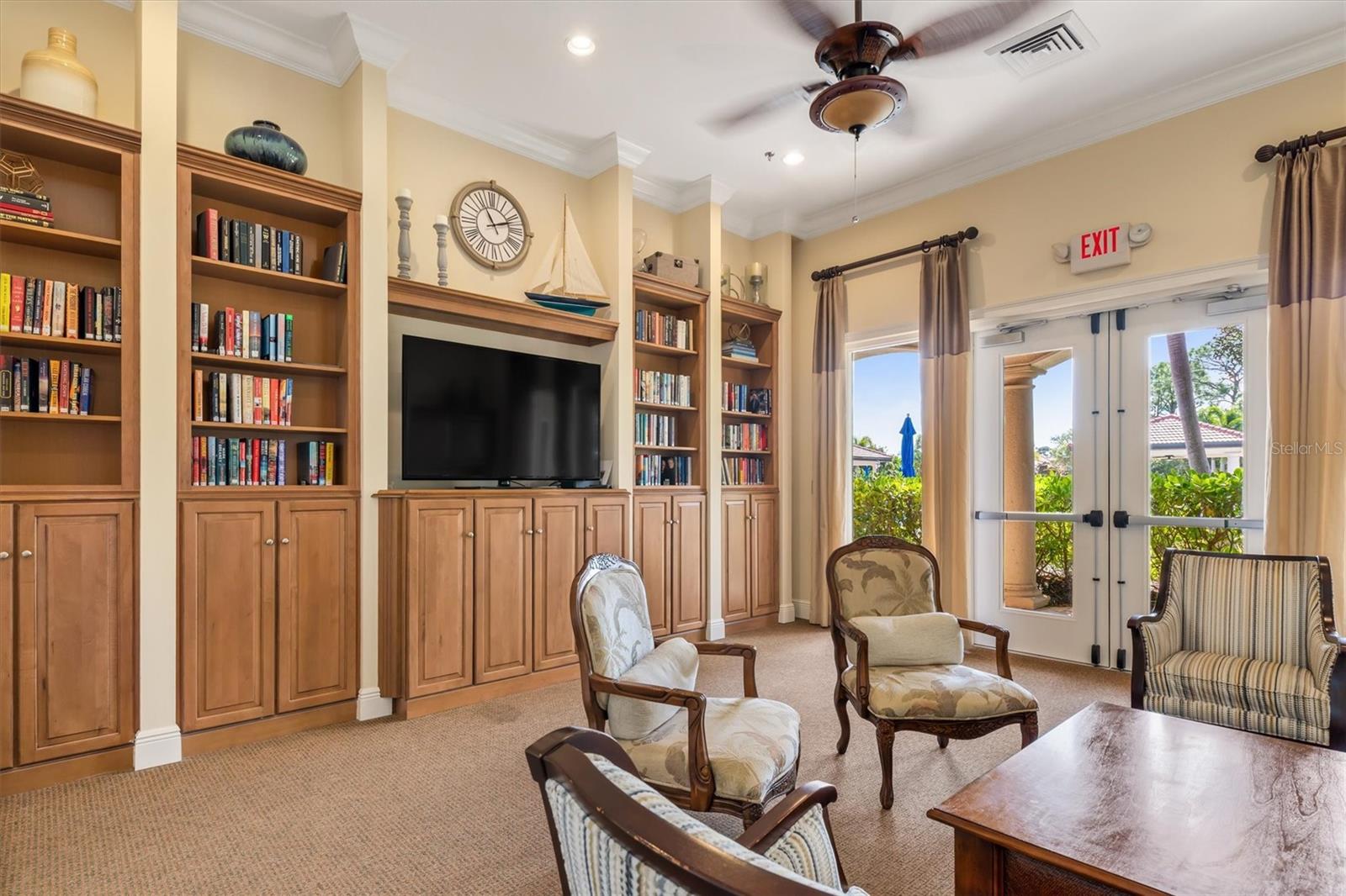 VENETIAN FALLS PH 3 - Residential