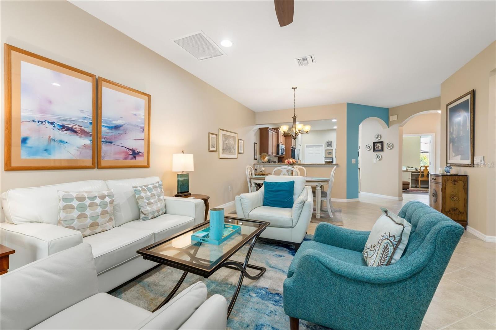 VENETIAN FALLS PH 3 - Residential