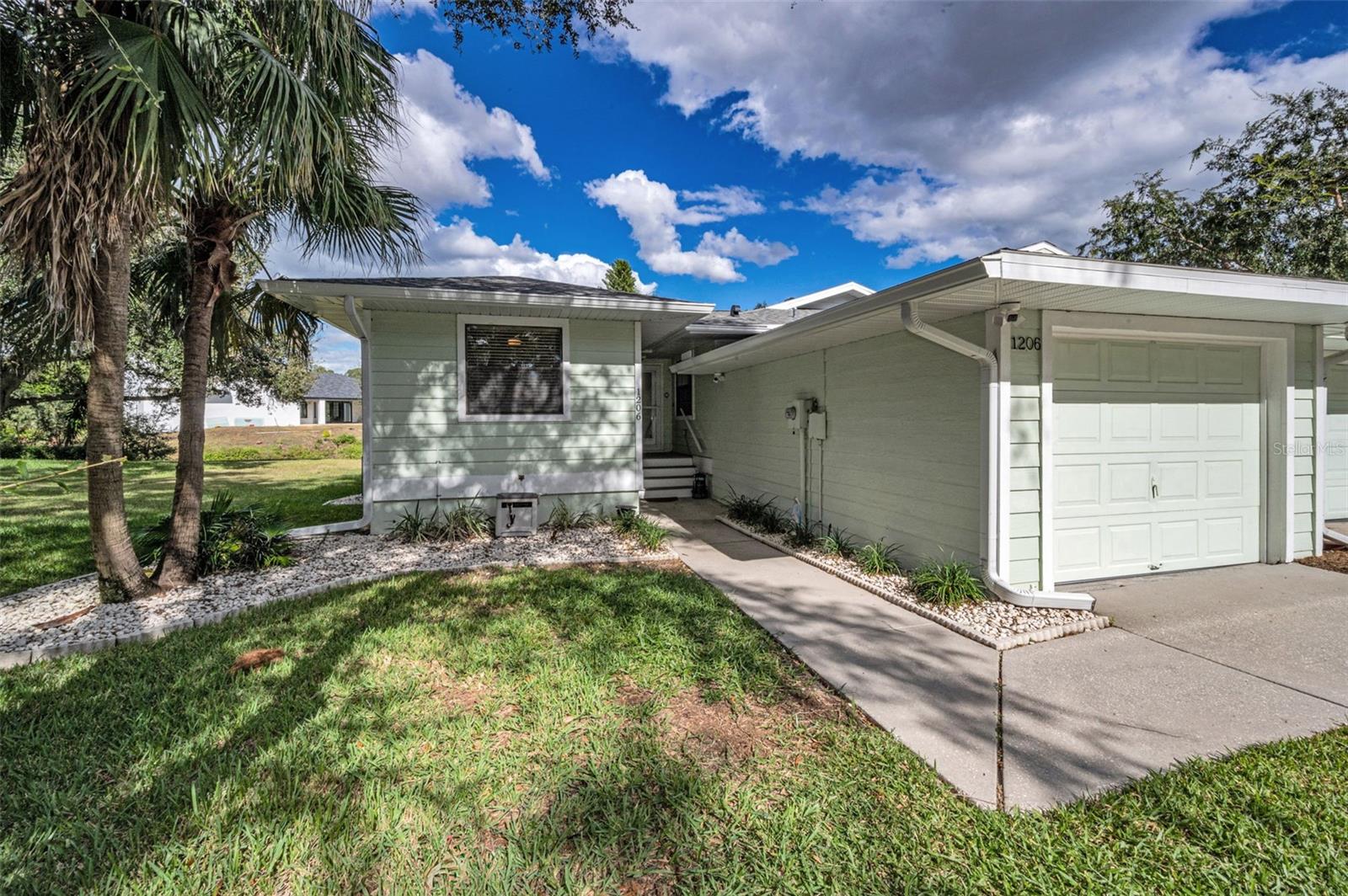 1206 S POINTE ALEXIS DRIVE