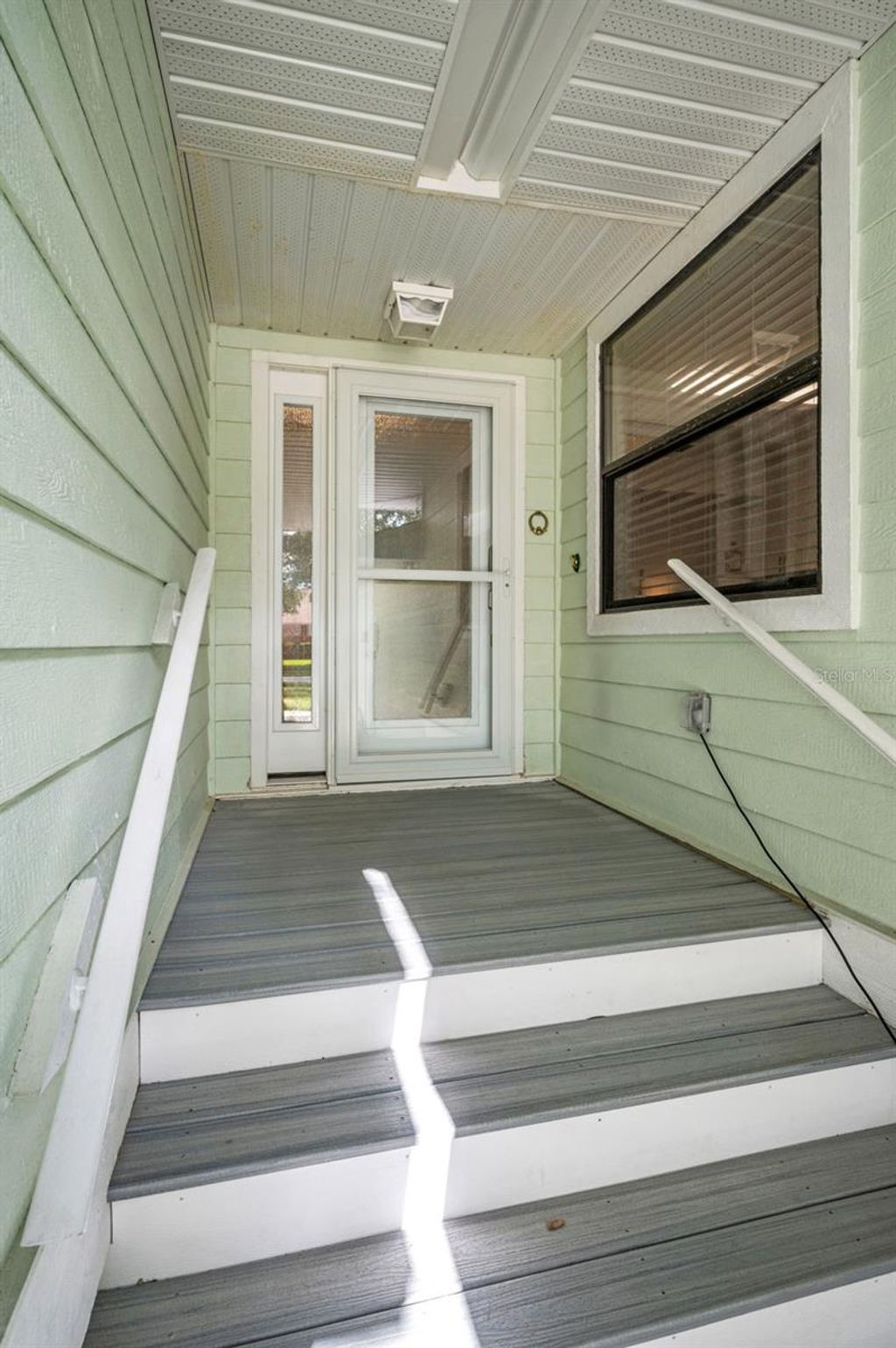 Photo of 1206 S Pointe Alexis Drive, Tarpon Springs, FL 34689 (MLS # TB8436805)
