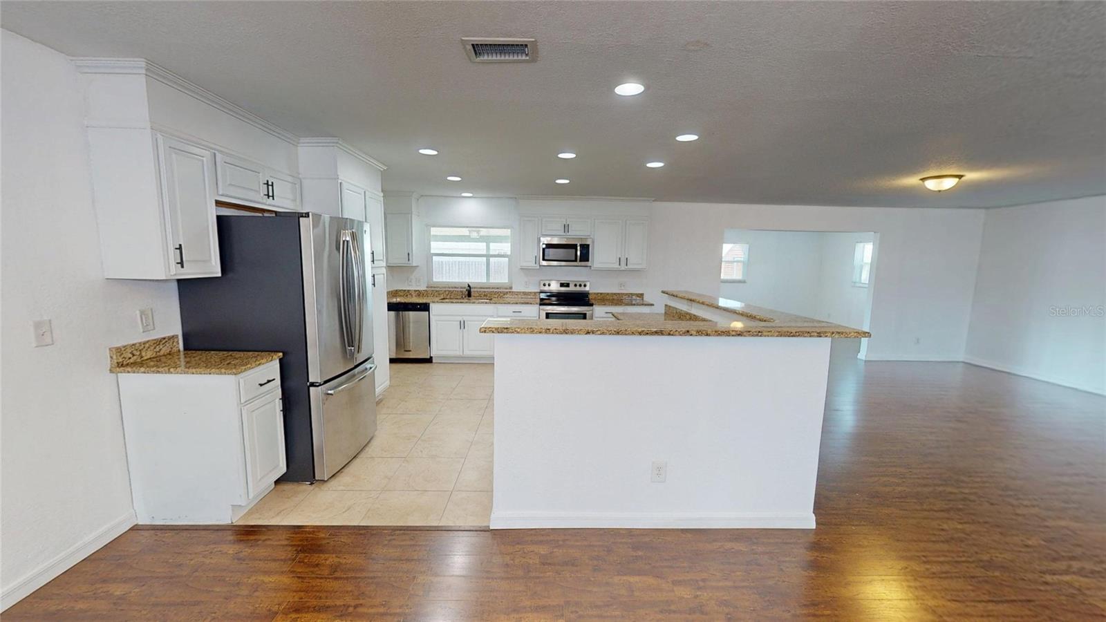 708 PEARL CIRCLE