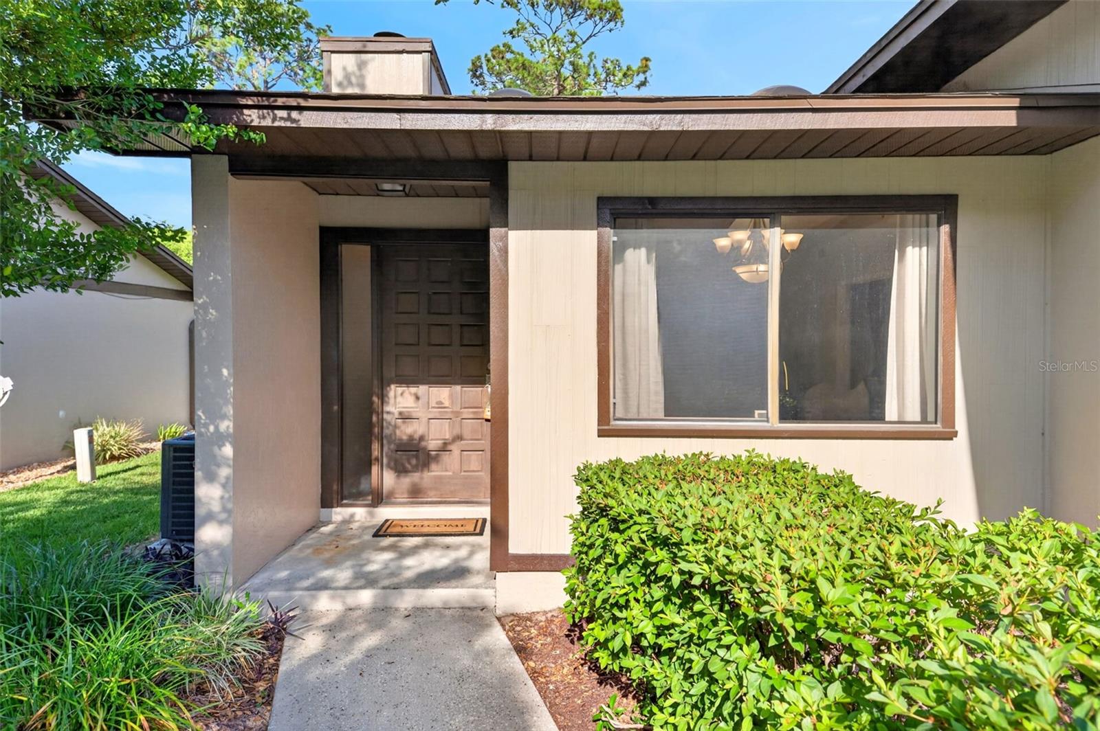 3816 NE 19TH STREET CIRCLE