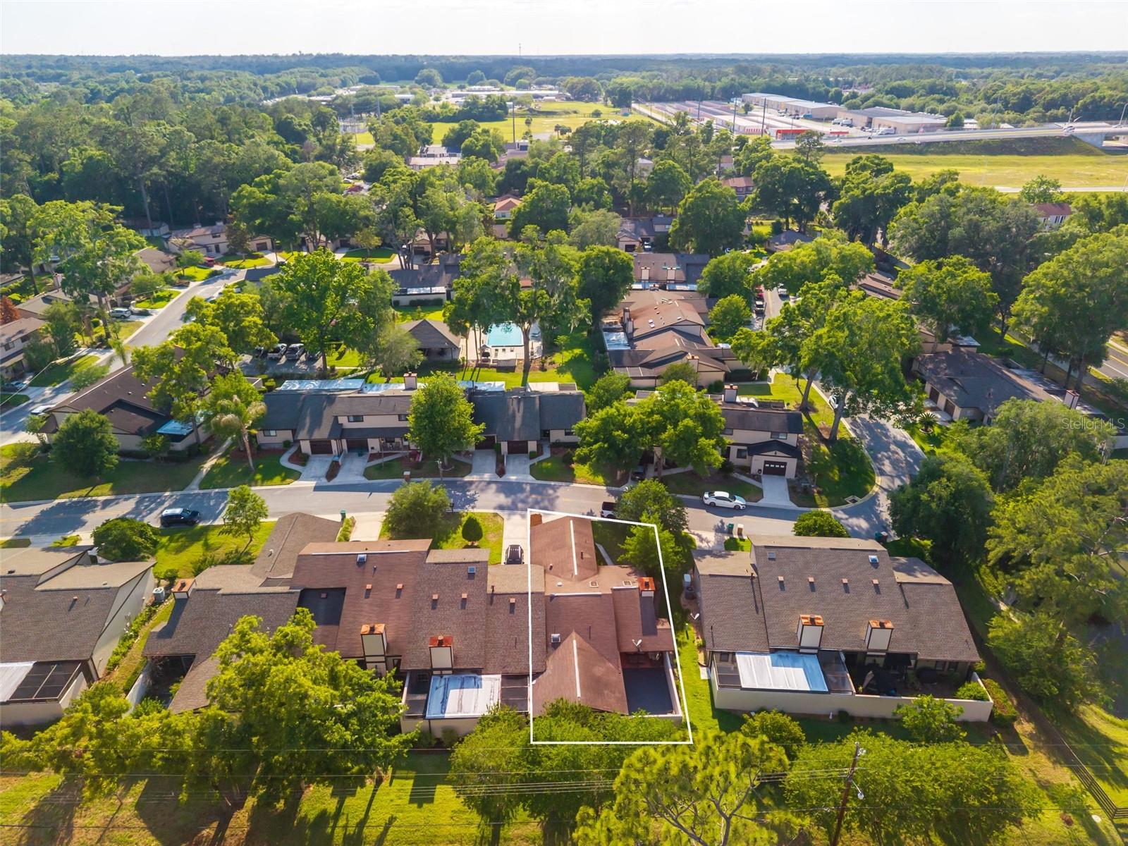 VILLAGE NORTH - Residential