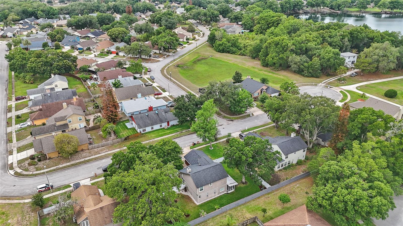 HYDE PARK - Residential