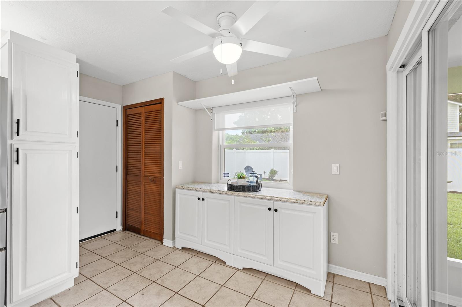 HYDE PARK - Residential