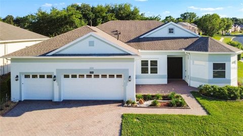 Photo of 2936 Highland View Circle, Clermont, FL 34711 (MLS # G5111405)