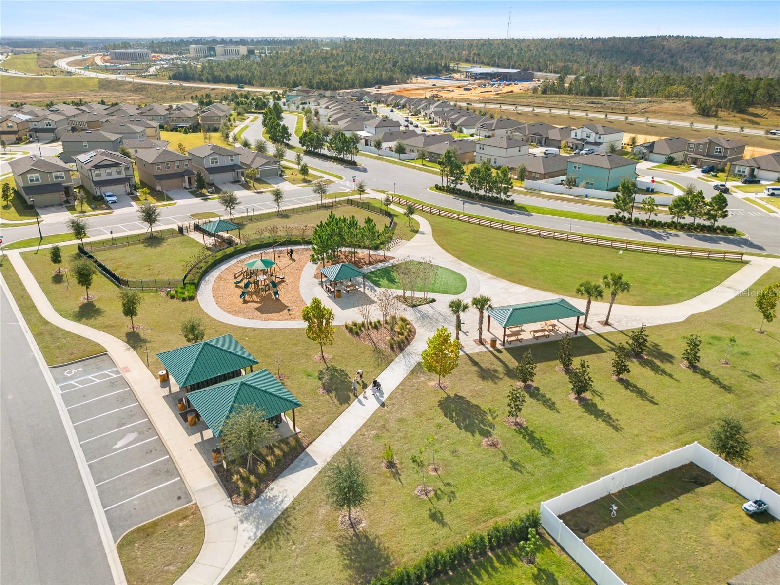 VILLAGES/MINNEOLA HILLS PH 1B - Residential