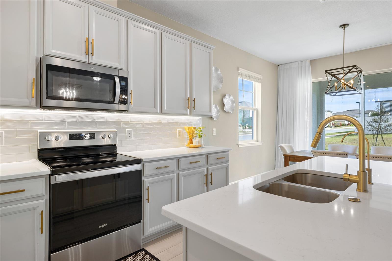 VILLAGES/MINNEOLA HILLS PH 1B - Residential