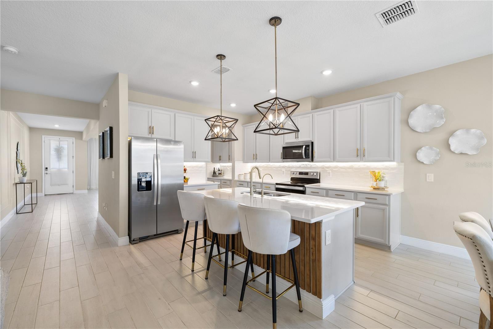 VILLAGES/MINNEOLA HILLS PH 1B - Residential