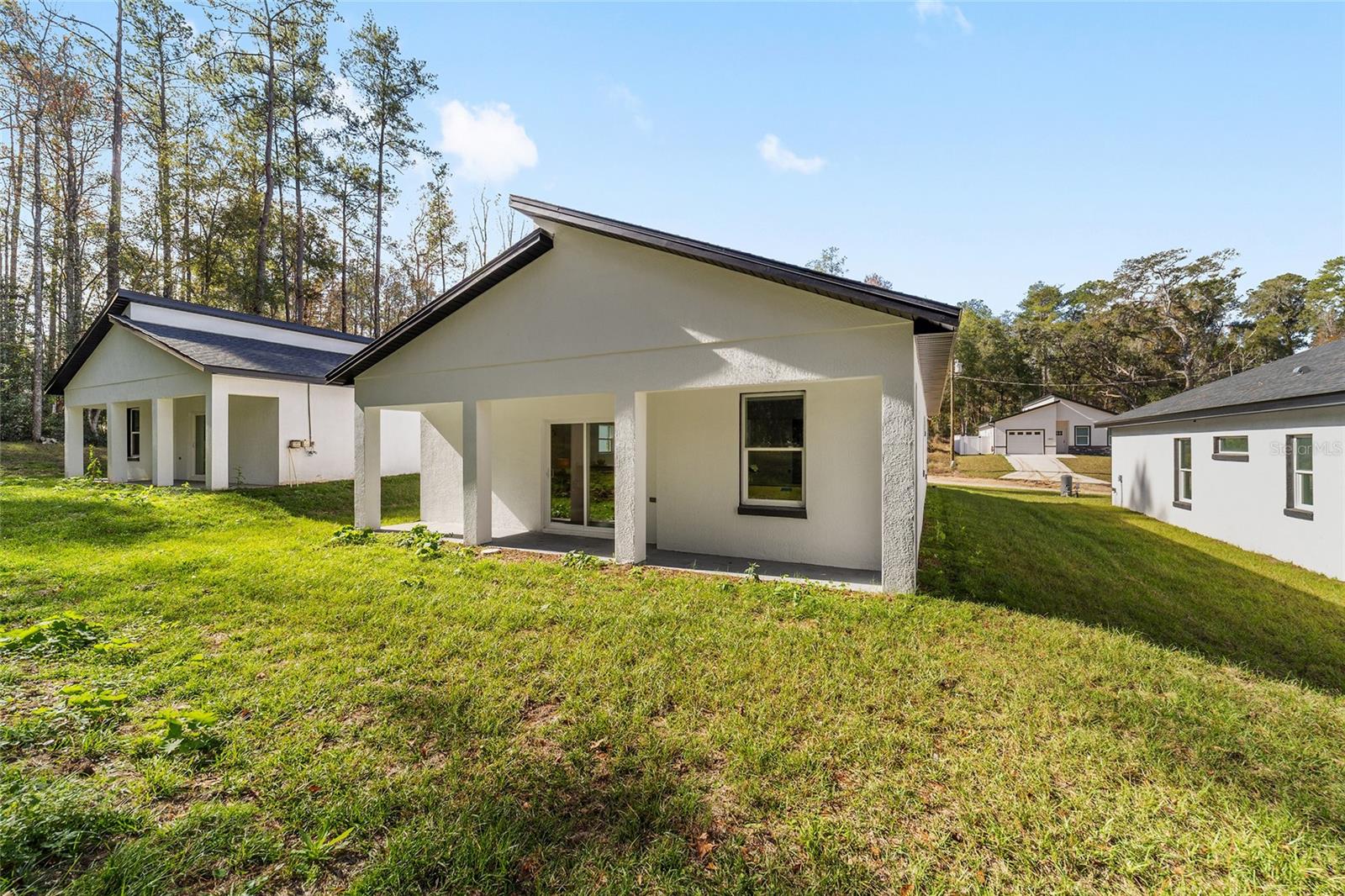 SABAL PARK - Residential