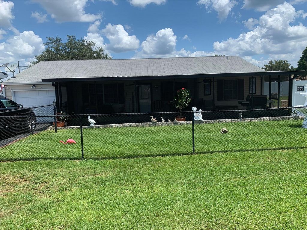 Photo of 1 Willow Court, Ocala, FL 34472 (MLS # O6354111)