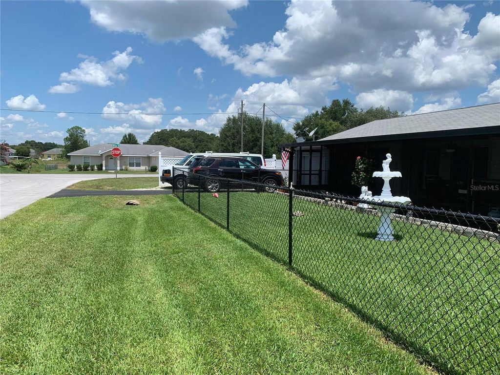 Photo of 1 Willow Court, Ocala, FL 34472 (MLS # O6354111)