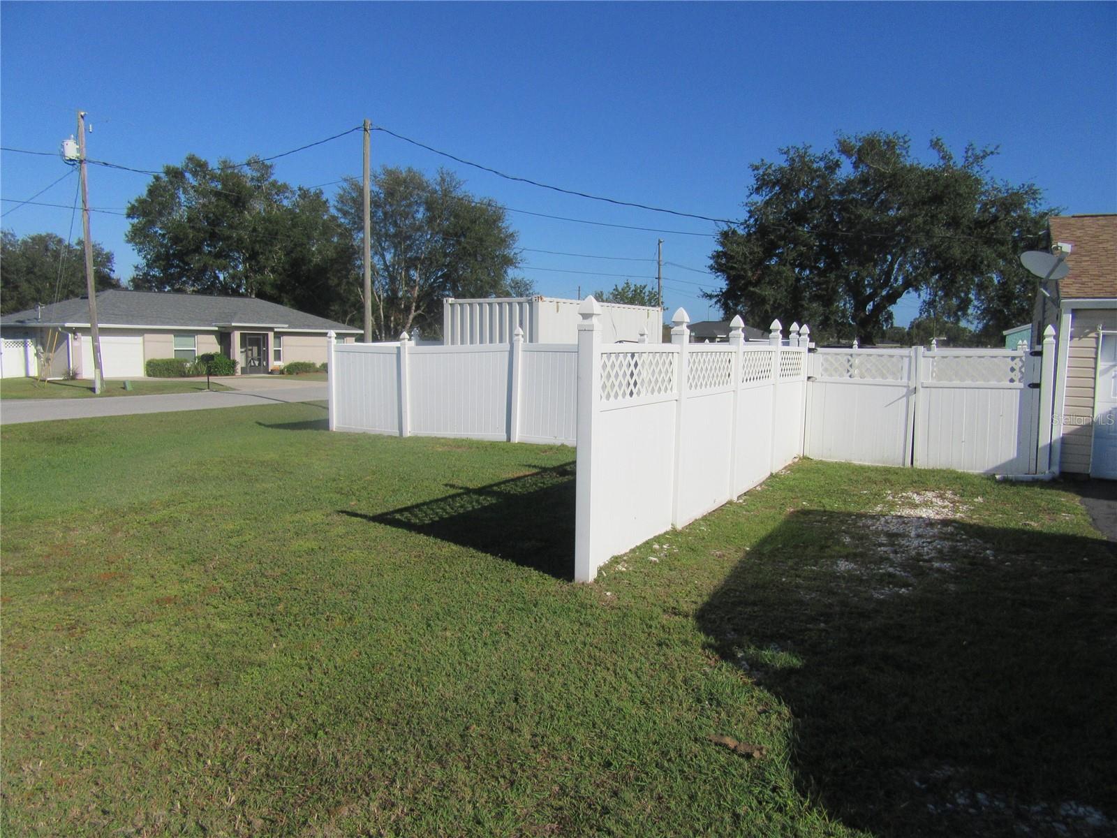 SILVER SPGS SHORES UN 17 - Residential