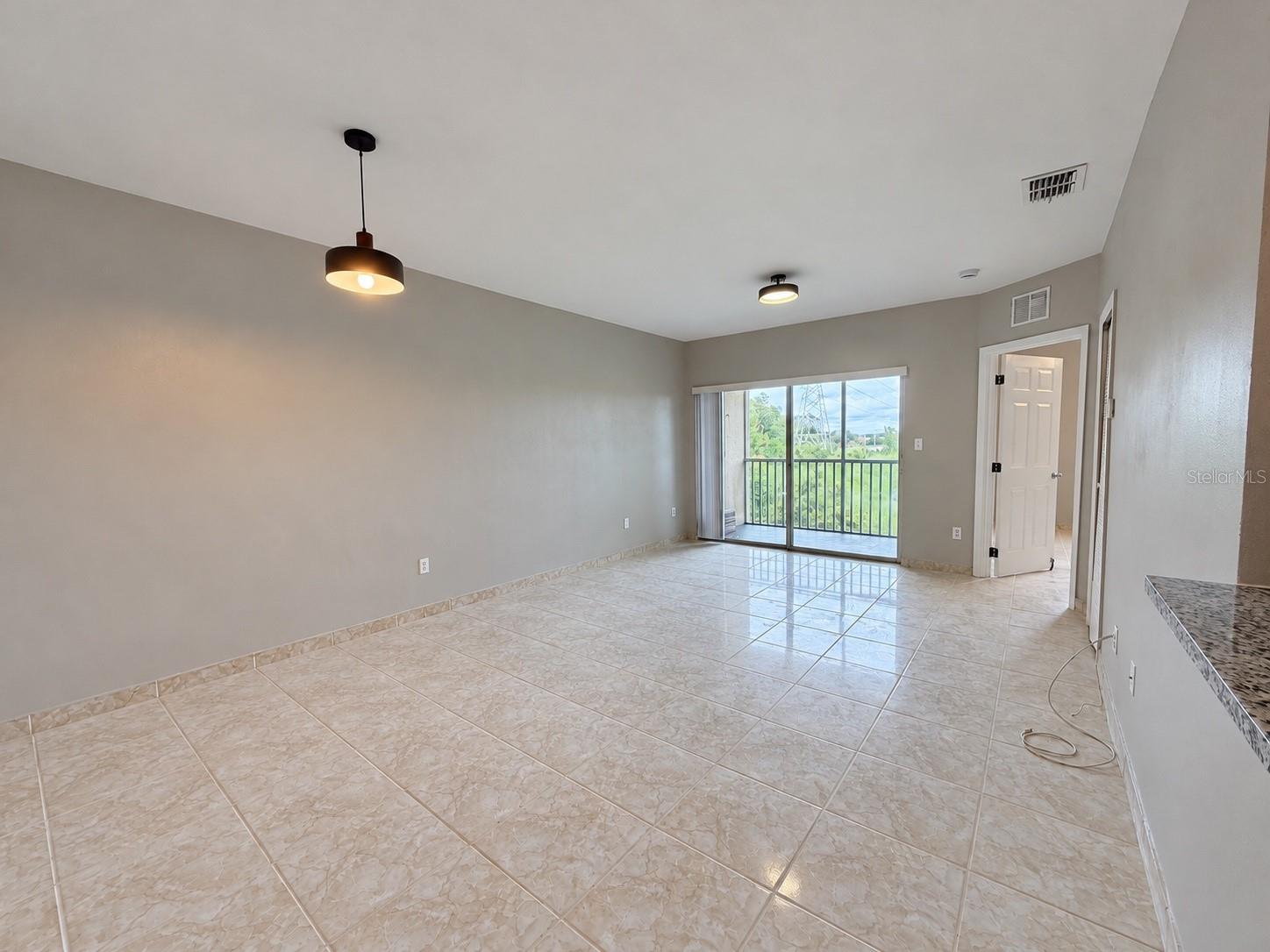 522 VILLA DEL SOL CIRCLE 203