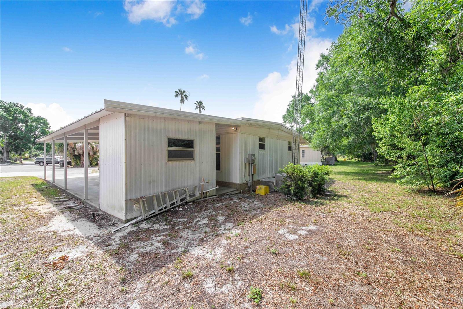 SUN-AIR COUNTRY CLUB - Residential