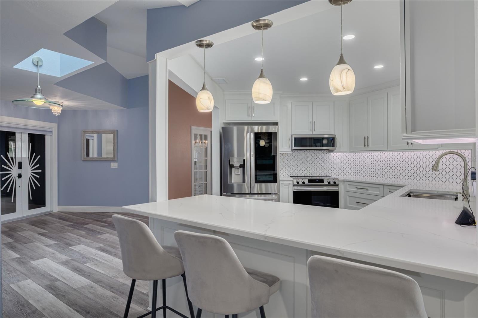 3088 ENISGLEN DRIVE
