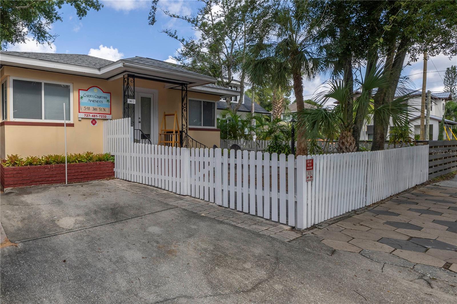 548 3RD STREET N