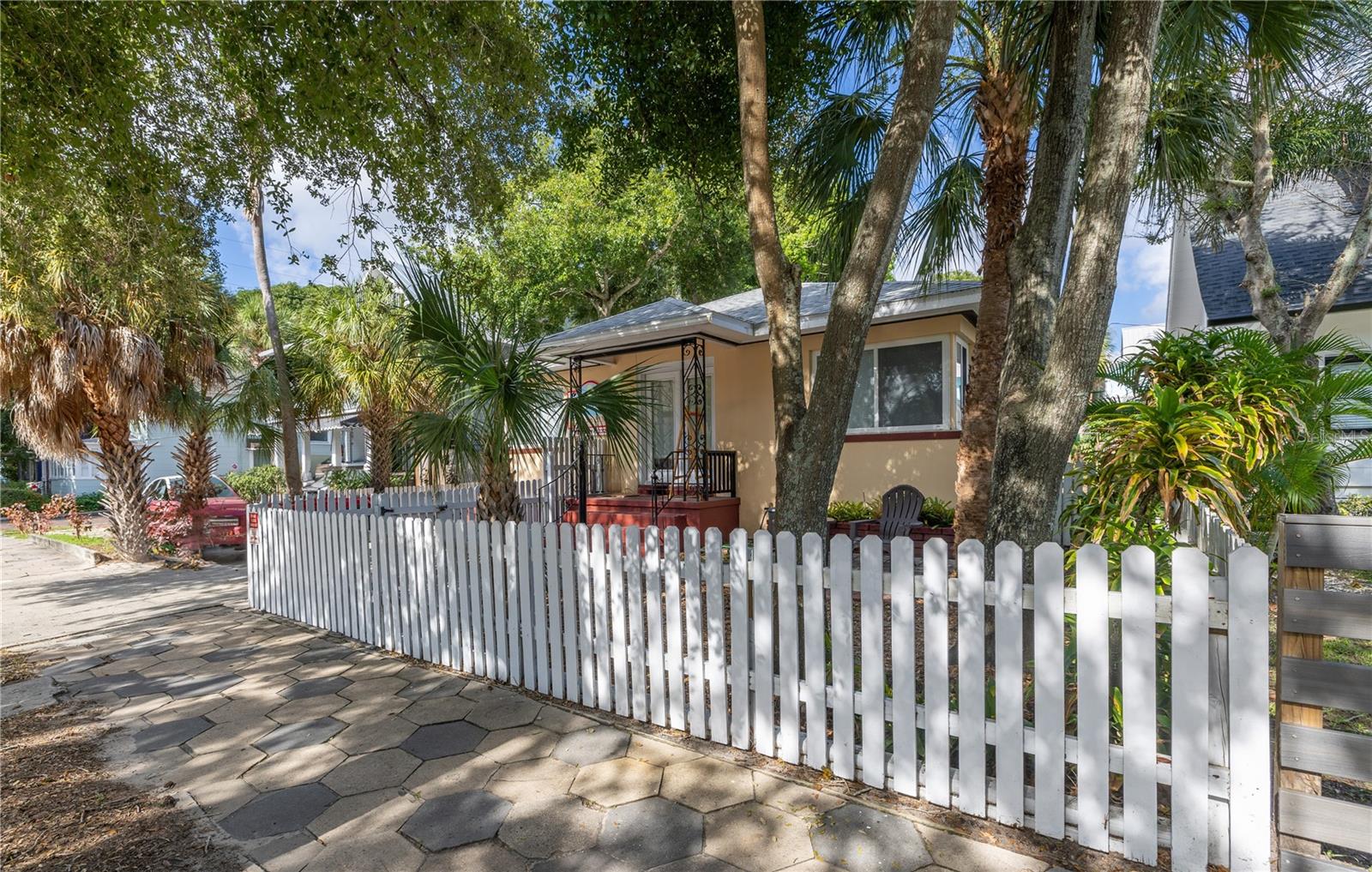548 3RD STREET N
