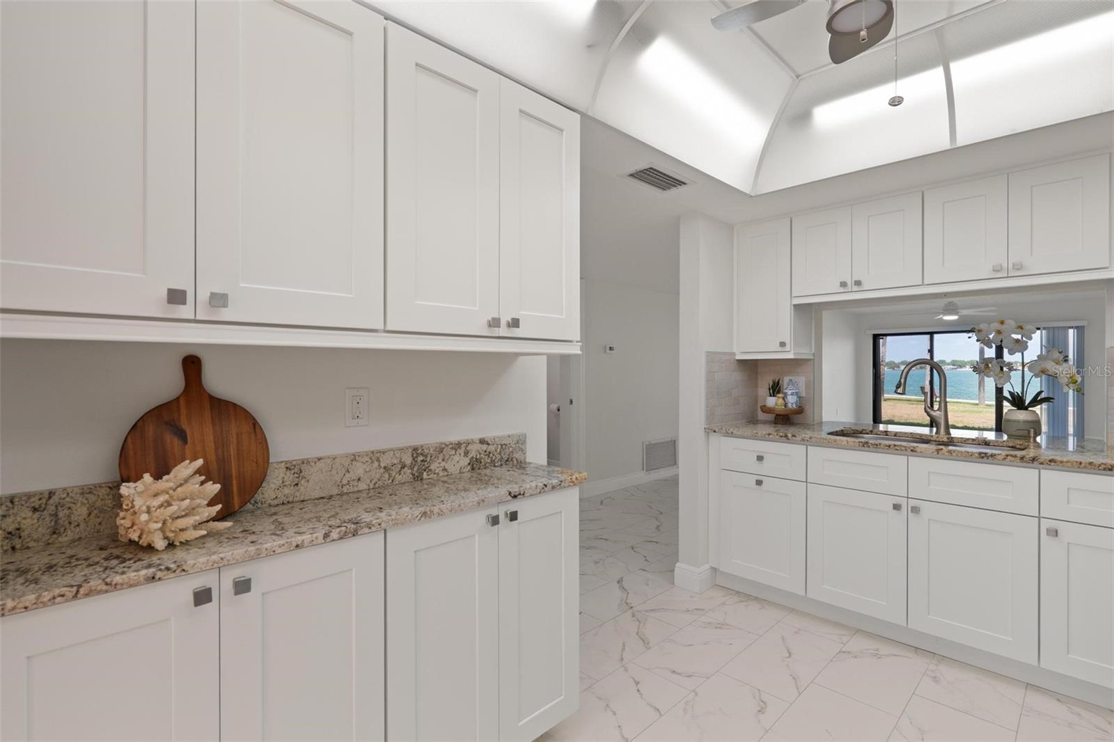 SEAPOINTE TERRACE CONDO - Residential