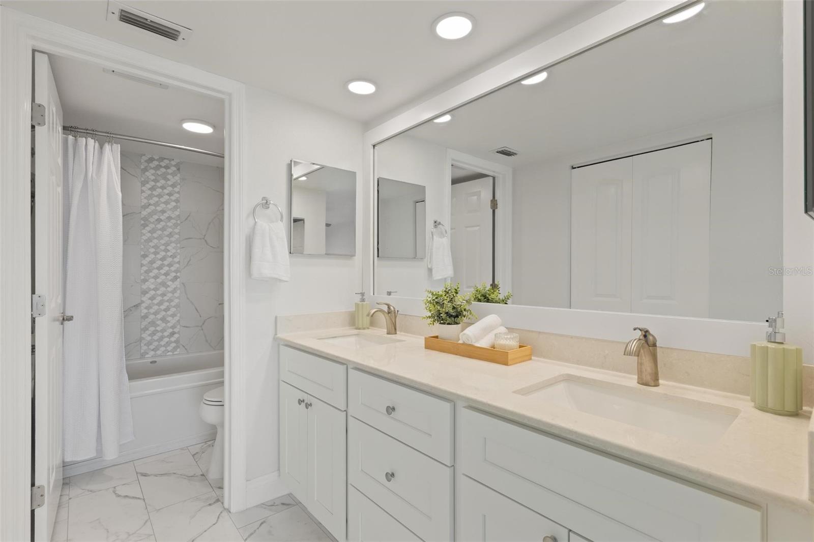 SEAPOINTE TERRACE CONDO - Residential