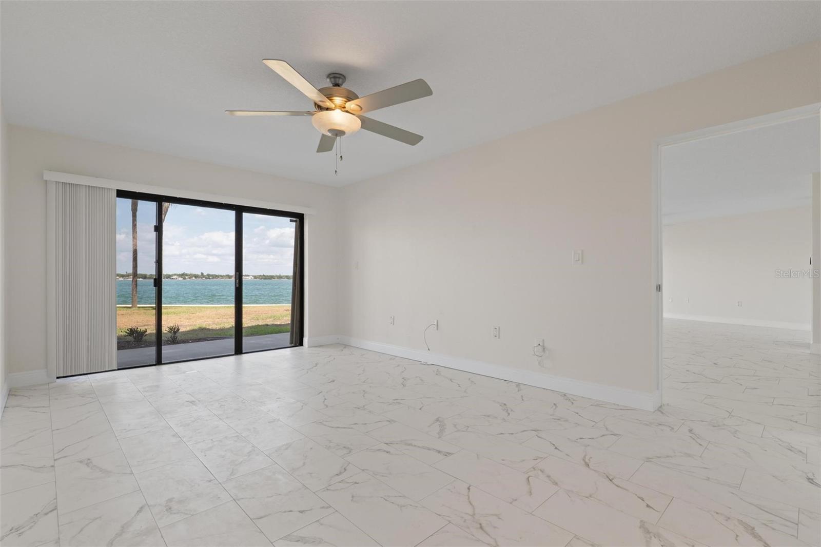 SEAPOINTE TERRACE CONDO - Residential