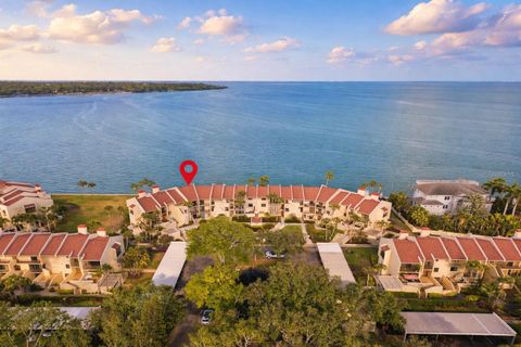 7540 SUNSHINE SKYWAY LANE S T35 ST PETERSBURG FL 33711