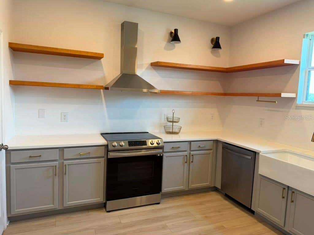 Photo of 1221 Priory Circle, Winter Garden, FL 34787 (MLS # S5155802)