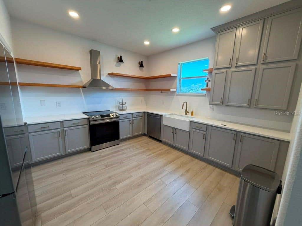 Photo of 1221 Priory Circle, Winter Garden, FL 34787 (MLS # S5155802)