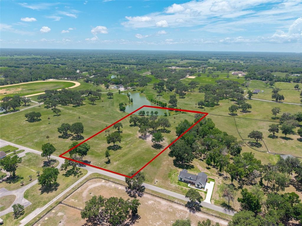 Photo of SE 61st Terrace Road Lot #15, Summerfield, FL 34491 (MLS # OM703472)