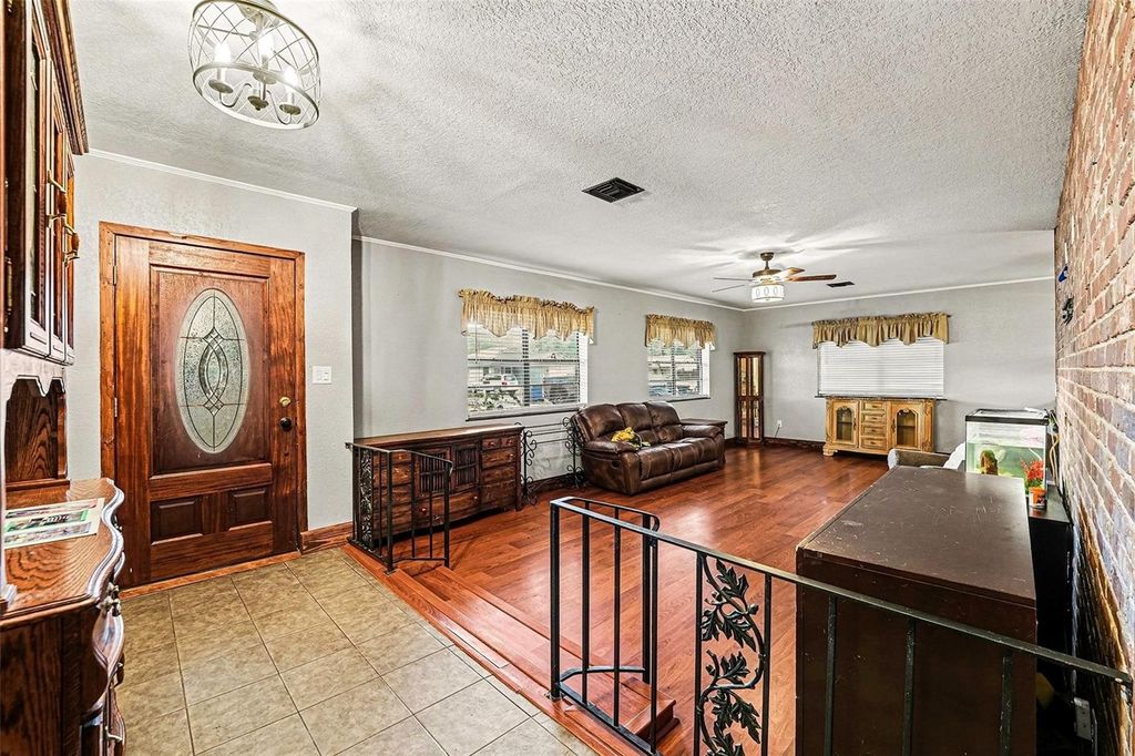 Photo of 418 N French Avenue, Fort Meade, FL 33841 (MLS # TB8464719)