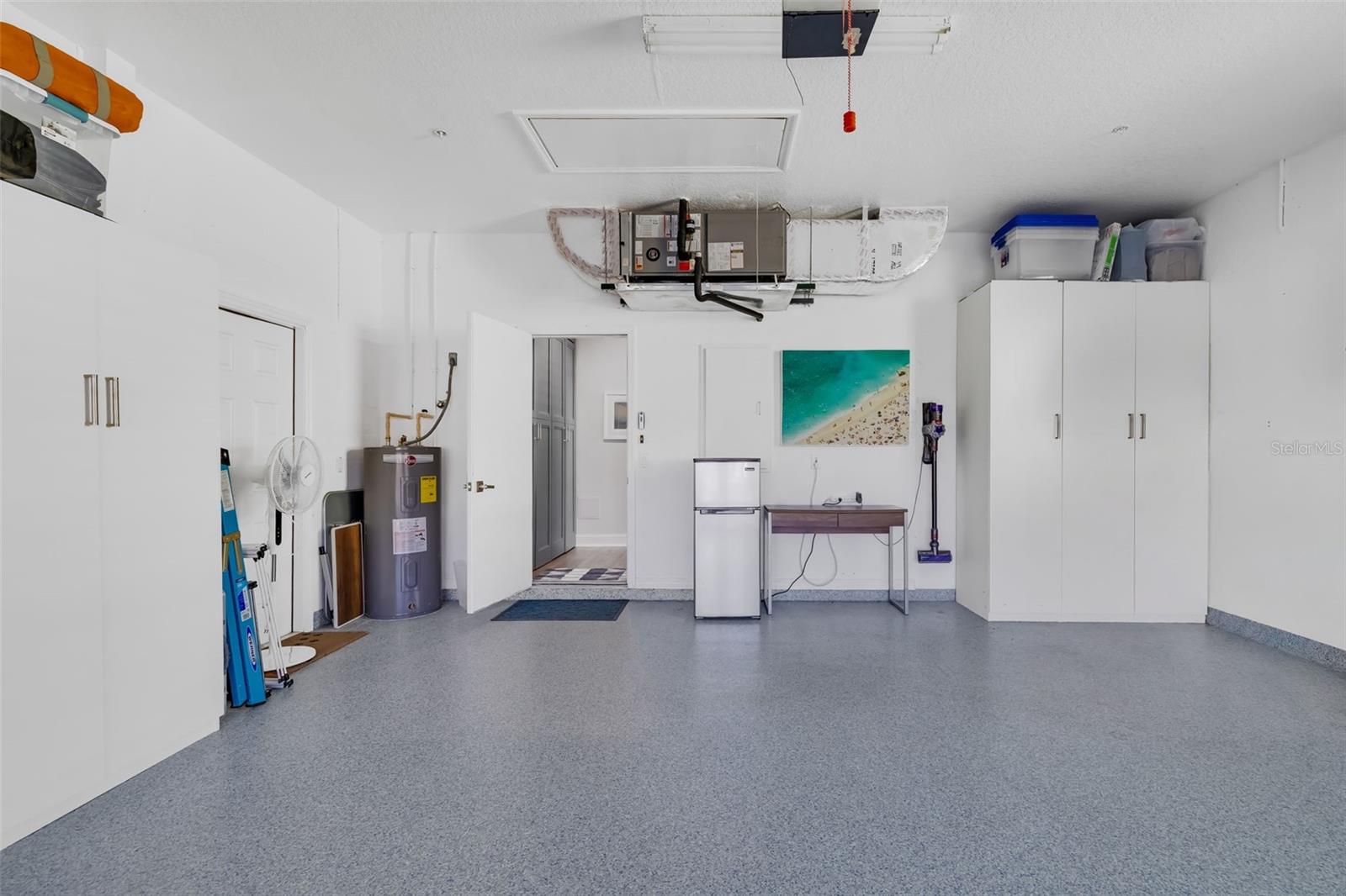 8109 - THE VILLAS 1 OF WATERSIDE VILLAGE - Residential