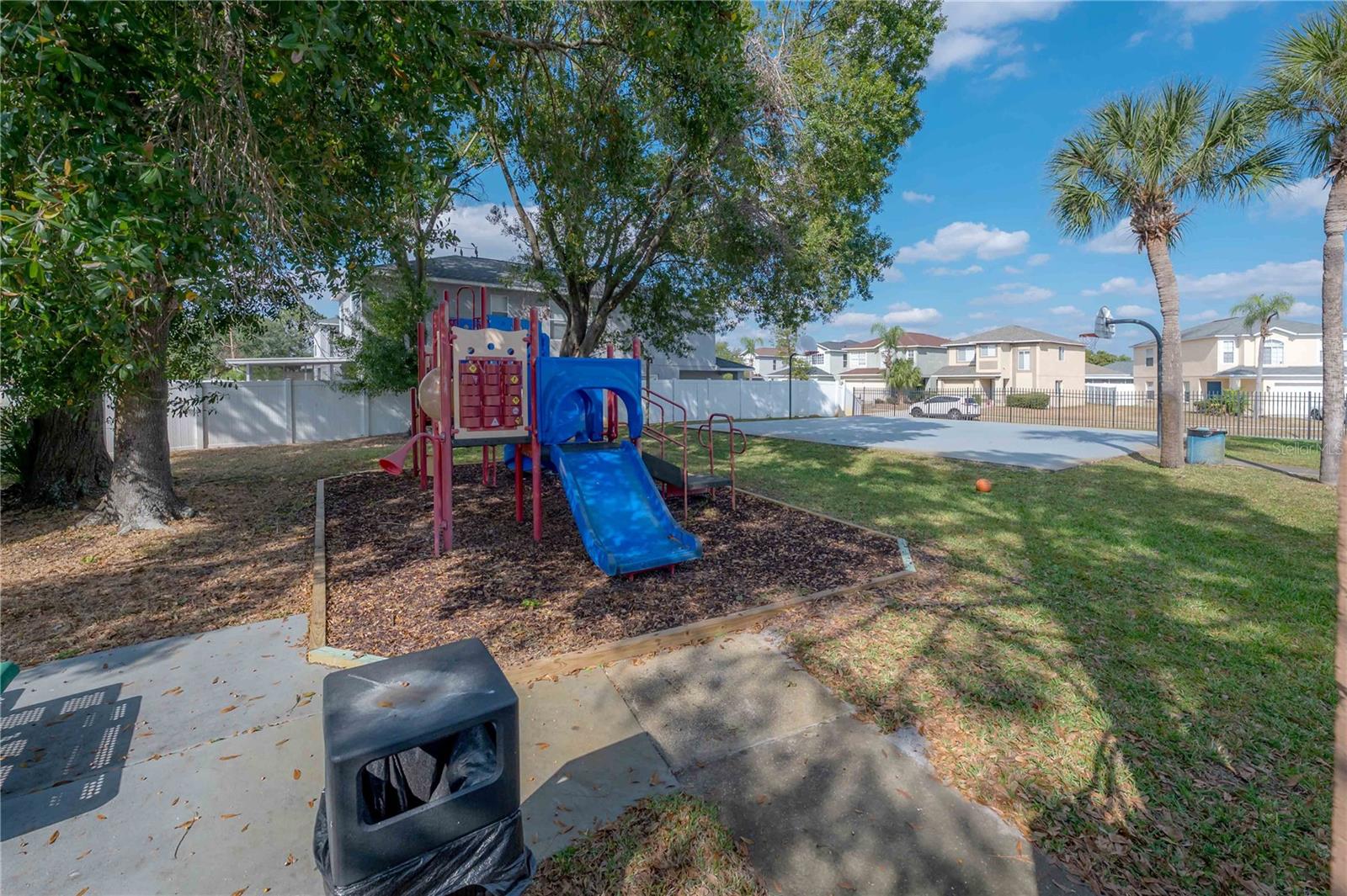 HEATHER LAKES UNIT XXVII PH - Residential