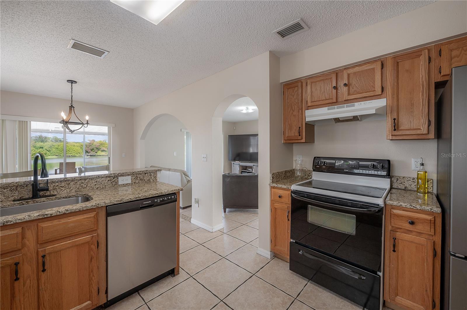 HEATHER LAKES UNIT XXVII PH - Residential